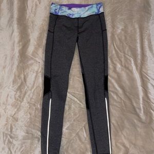 Ivivva Grey Reflective Leggings